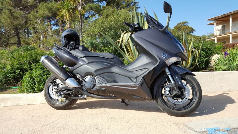 Location de scooter à Porto-Vecchio