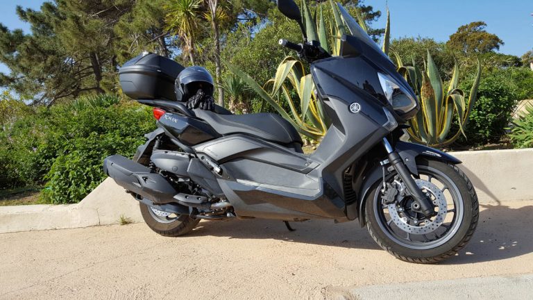 Location de scooter à Porto-Vecchio