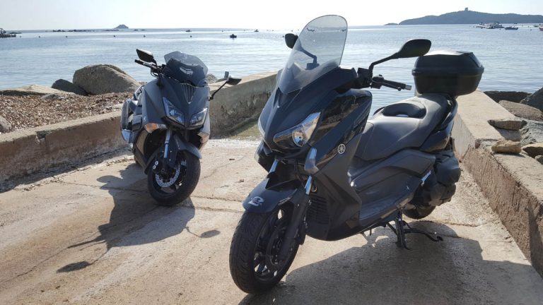 Location de scooter à Porto-Vecchio